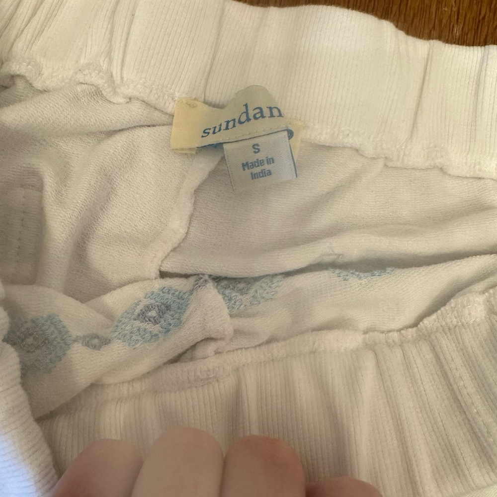 Sundance White Pants with Blue Floral Embroidered Details - Picture 3 of 4